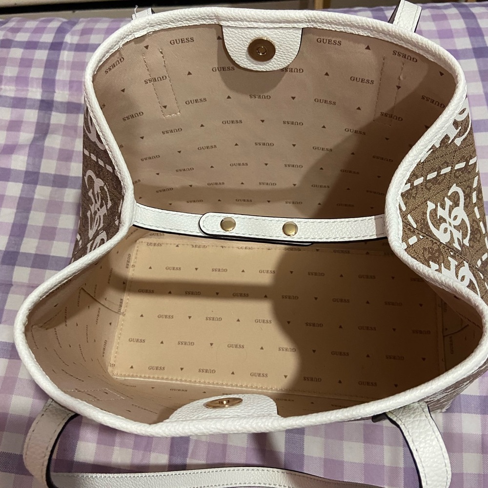Guess bag - Picture 2 of 10